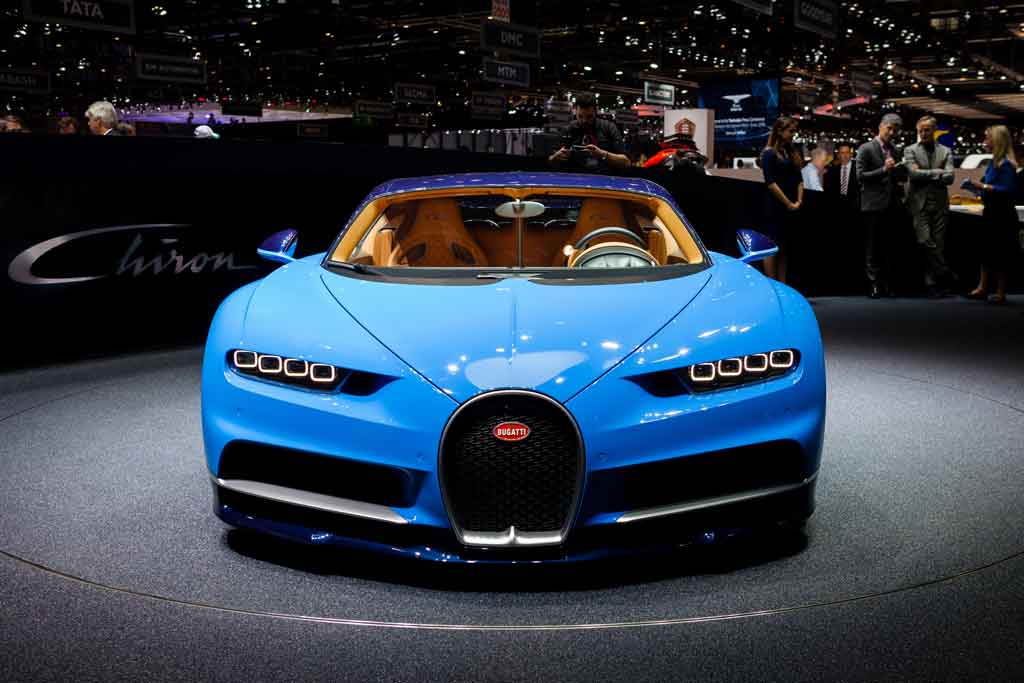 Bugatti Chiron front view
