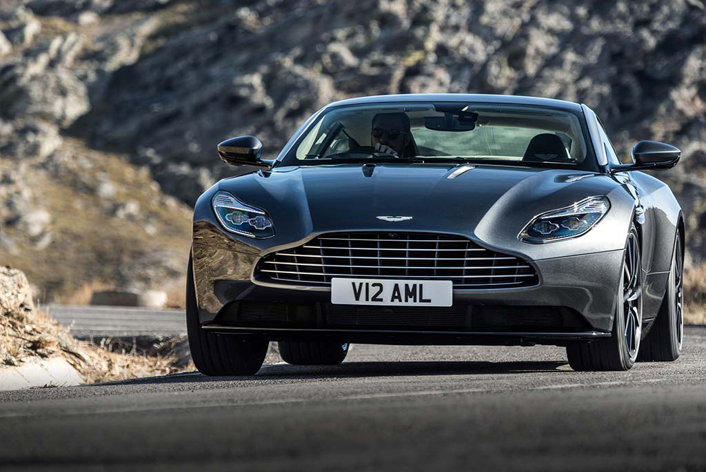 aston martic db11 2017 hottest cars